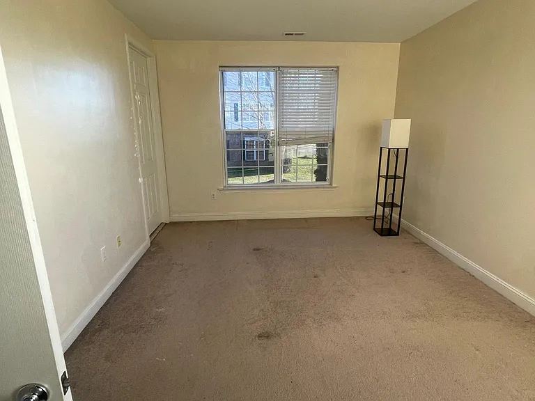 185 Horseshoe Ct — Photo 10