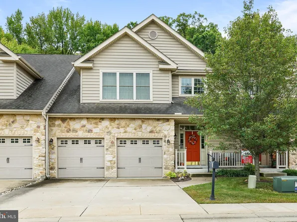 30 Fountainview Dr #13, Newark, DE 19713