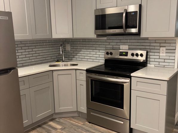 23 N Frazier St #1