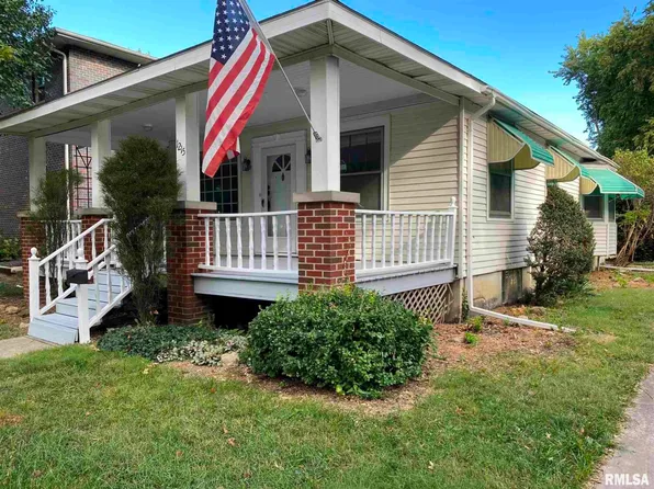 1215 Governor St, Springfield, IL 62704