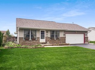 403 Forest View Dr, Genoa, IL 60135