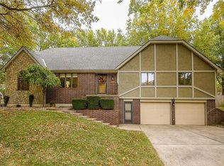 1612 NW 12th St, Blue Springs, MO 64015