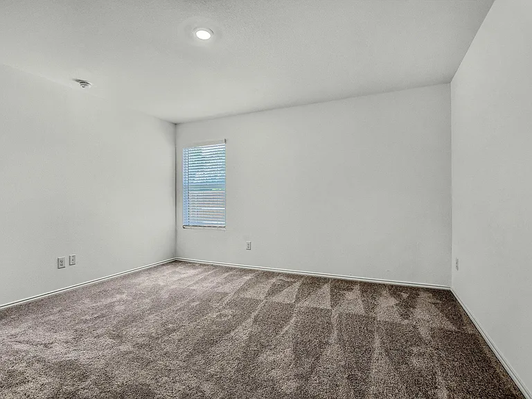 402 Harvest St — Photo 19