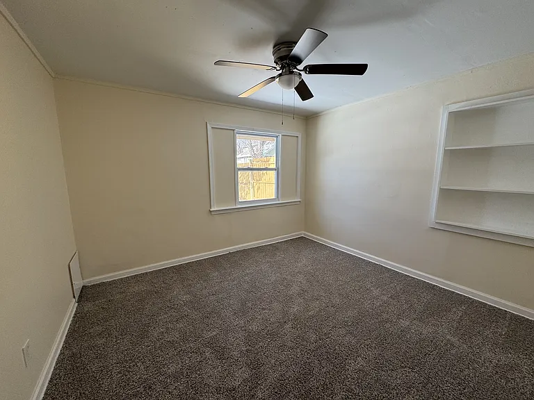 6729 Bellefontaine Ave — Photo 8