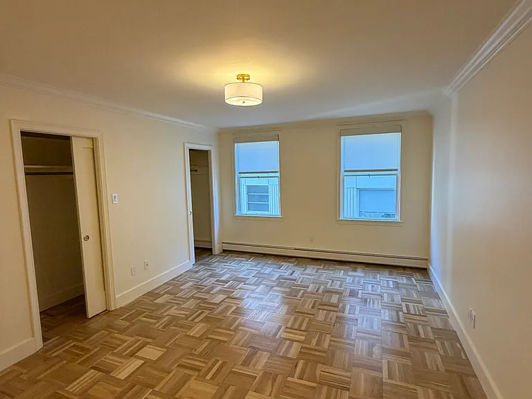 1310 Jones Street — Photo 20