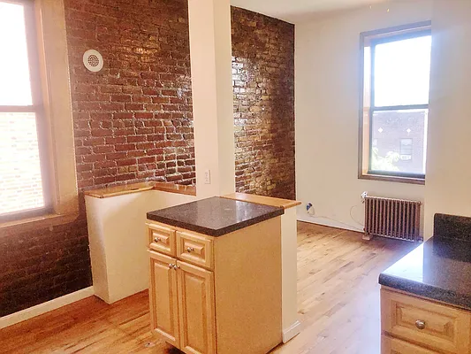 Rented by Azure Realty NY LLC | media 8