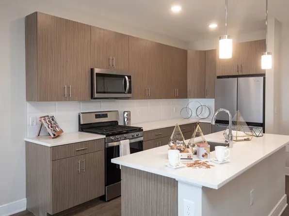 413 King George Rd, Basking Ridge, NJ 07920