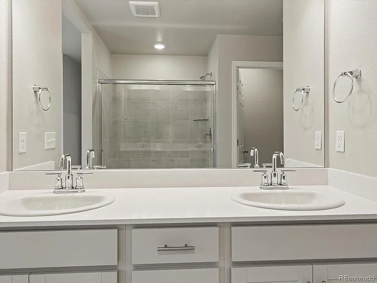 16690 Umatilla St — Photo 12