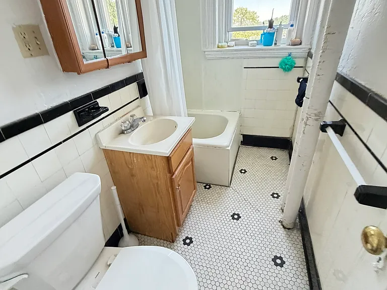 1820 Commonwealth Ave #36 — Photo 5