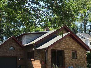 9 N Huffman St, Naperville, IL