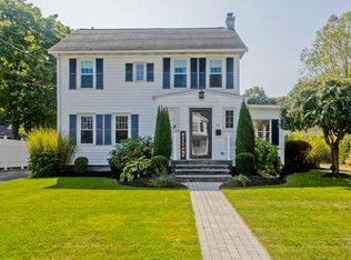 12 Liberty St, Holyoke, MA 01040