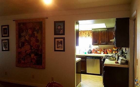 5th image of 2028 Woodside Dr