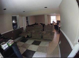 512 Beach 127th St, Far Rockaway, NY 11694