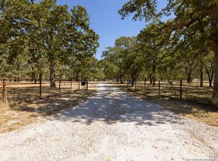 497 Klaerner Rd, Fredericksburg, TX 78624