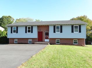 12 Muddy Creek Church Rd APT 2, Denver, PA 17517