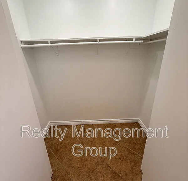 98 E Palomar St — Photo 12