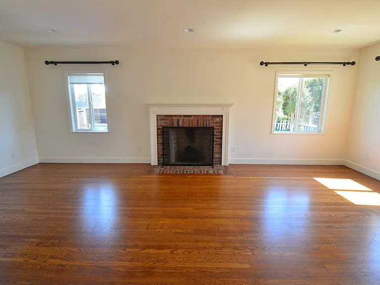 7033 Draper Ave — Photo 3