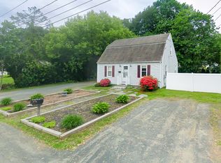11 Livingstone Ave, Westfield, MA 01085