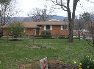 5939 Viewpoint Ave, Salem, VA 24153