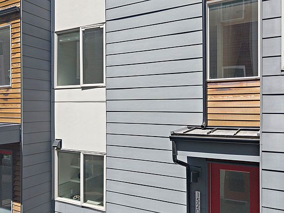 3rd image of 1520 13th Ave S Unit D