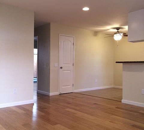 4th image of 4368 34th St APT 1