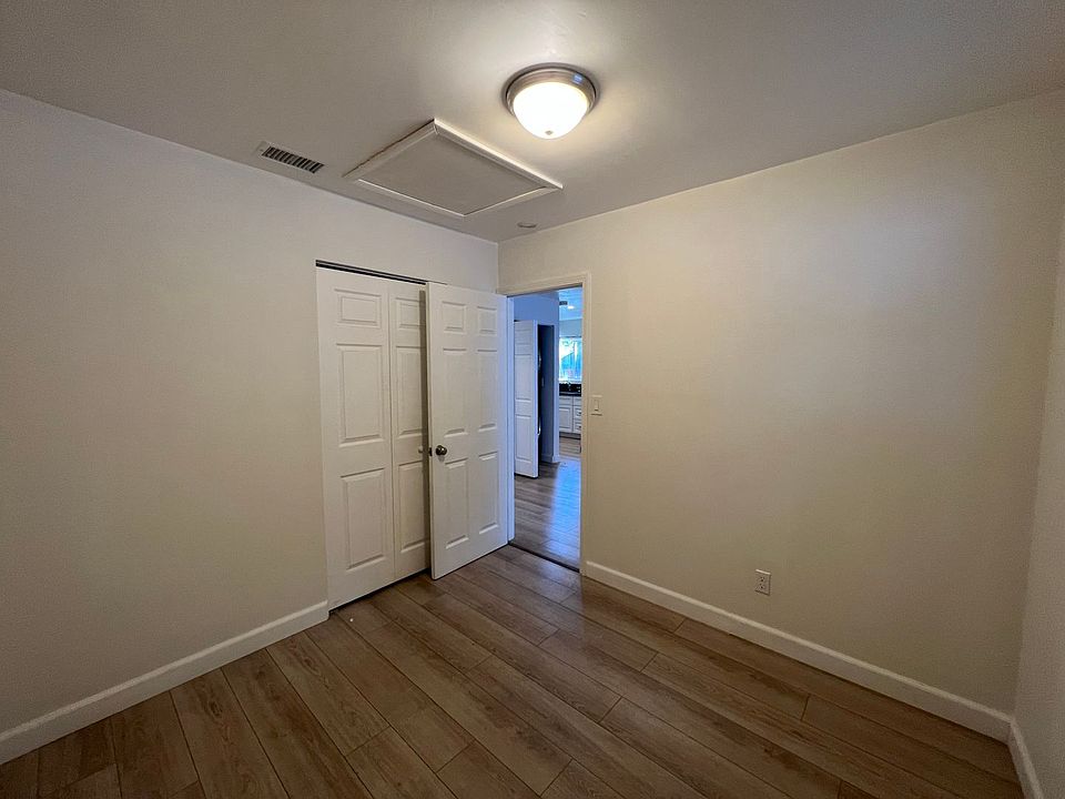 1st image of 5829 1/2 Arroyo Dr