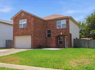 16211 IKE LN, Selma, TX 78154
