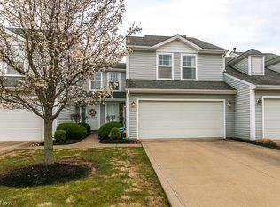 995 Tradewinds Cv, Painesville, OH 44077
