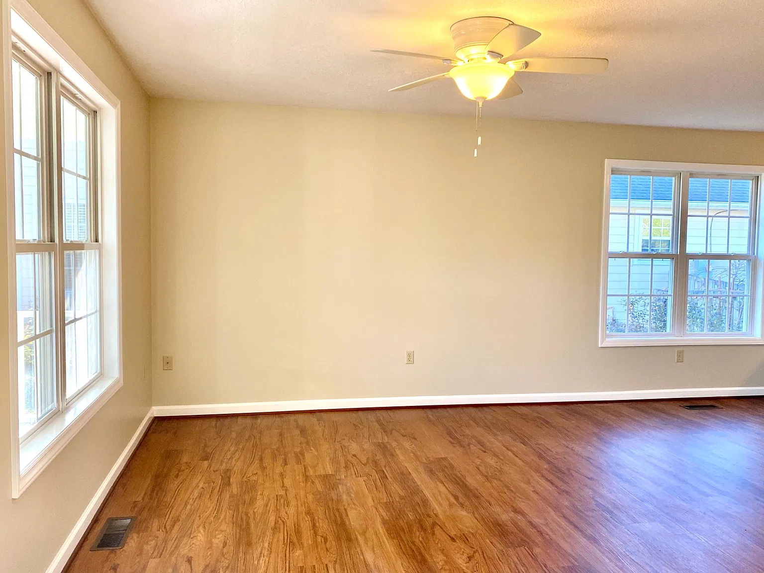 104 Corbett Ln — Photo 4