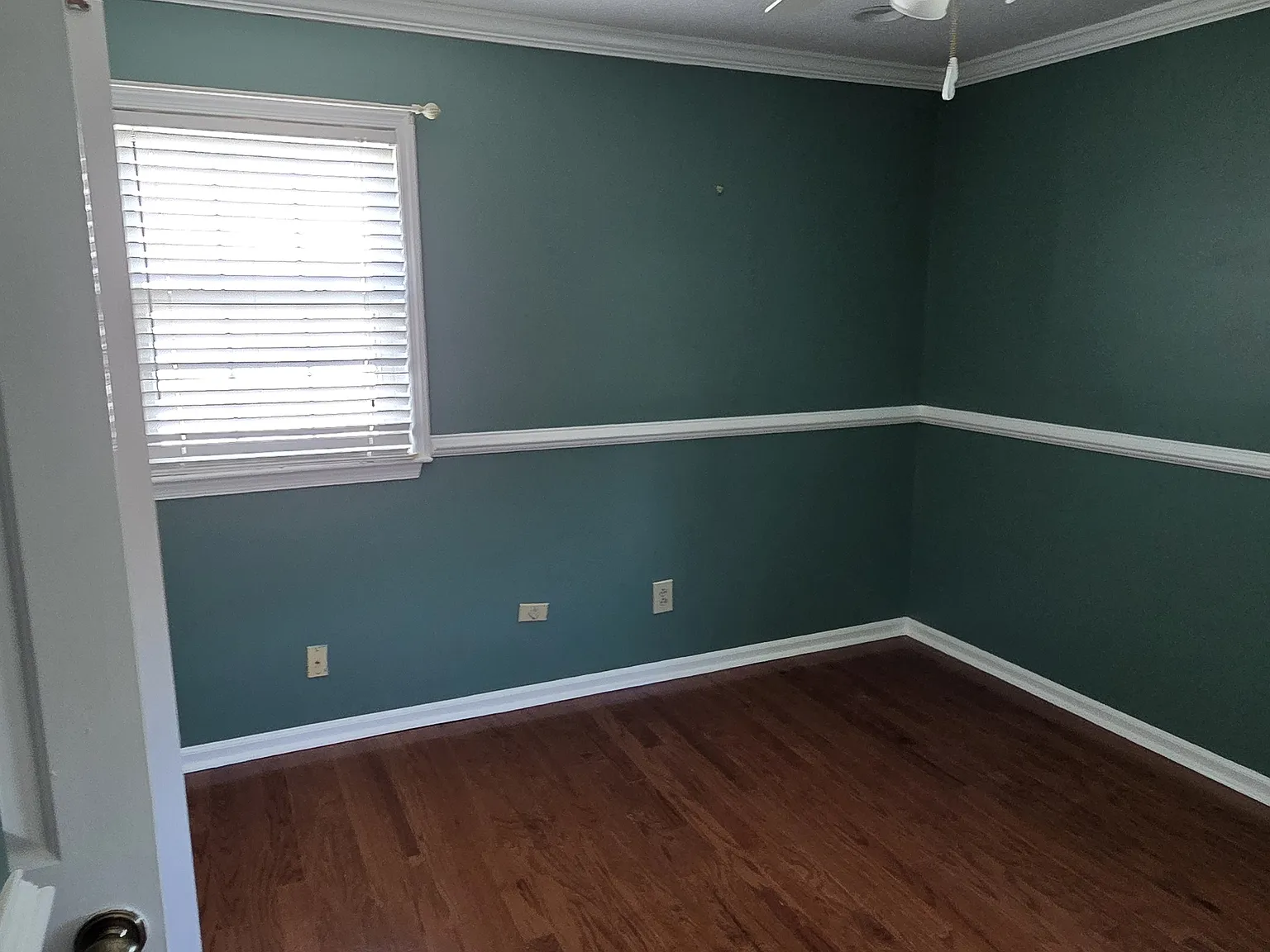 4 bed, 2.5 bath, $800 — Photo 4