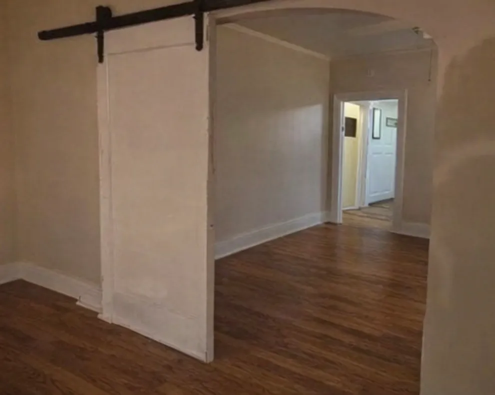 2 bed, 1020 sqft, $1,300 — Photo 3