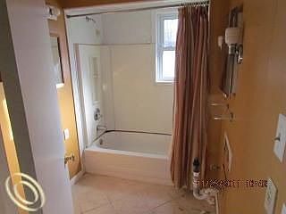 5th image of 8668 Mary Ann Ave