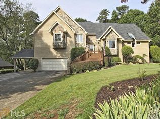 3520 Miller Farms Ln, Peachtree Corners, GA 30096