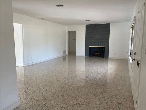 5th image of 446 50th Ave S