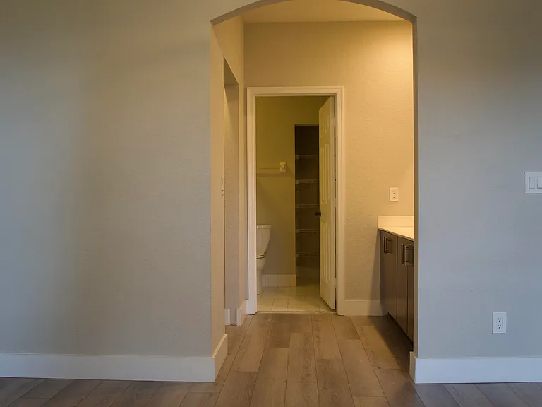 4907 Pelican Mnr — Photo 25