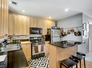 2021 W McLean Ave APT CH2, Chicago, IL 60647