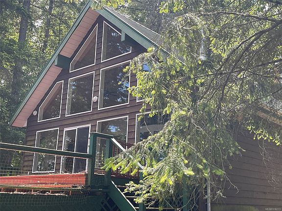 2nd image of 1022 Sea Fern Ln