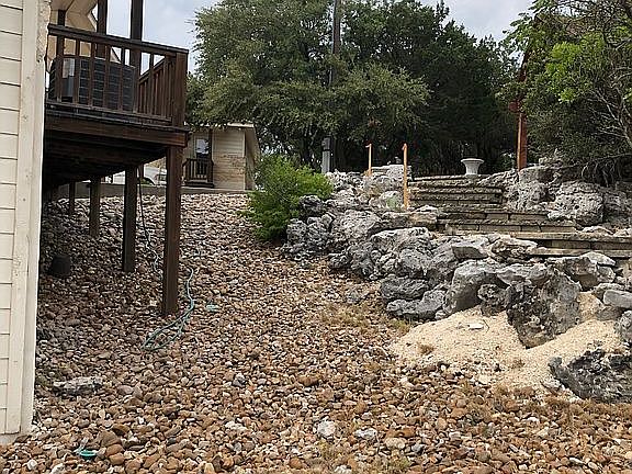 5th image of 3118 Summit Dr