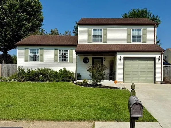 104 Alvin Dr, Newark, DE 19702