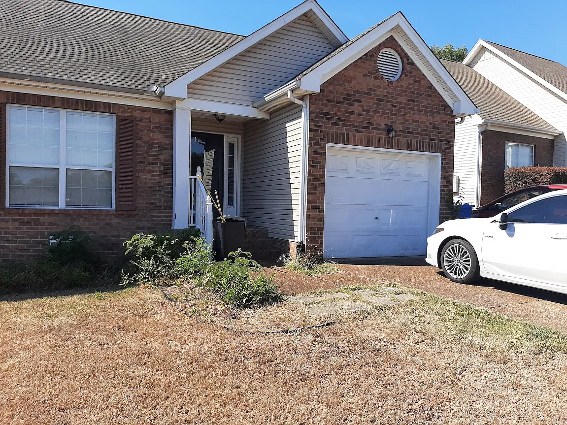 391 Dorr Drive - 1 — Photo 2
