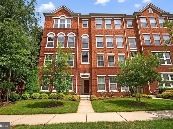 3006 Rittenhouse Circle ##28, Fairfax, VA 22031