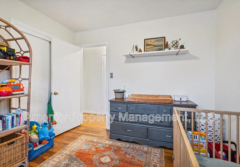 409 Caren Dr — Photo 15