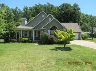 384 N Gretna Green Dr, Munford, TN 38058