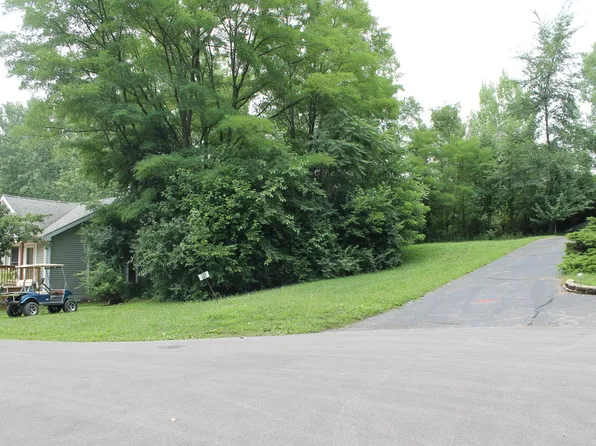 265 Fossil Bay Ct, Wilmington, IL 60481