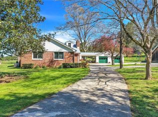 301 Carlton Dr, Rockmart, GA 30153