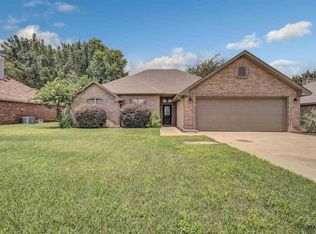 319 E Emma St, Bullard, TX 75757