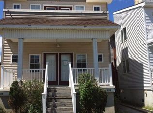 422 Asbury Ave, Ocean City, NJ 08226