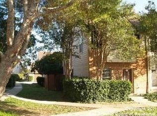21 Cross Cyn, San Antonio, TX 78247