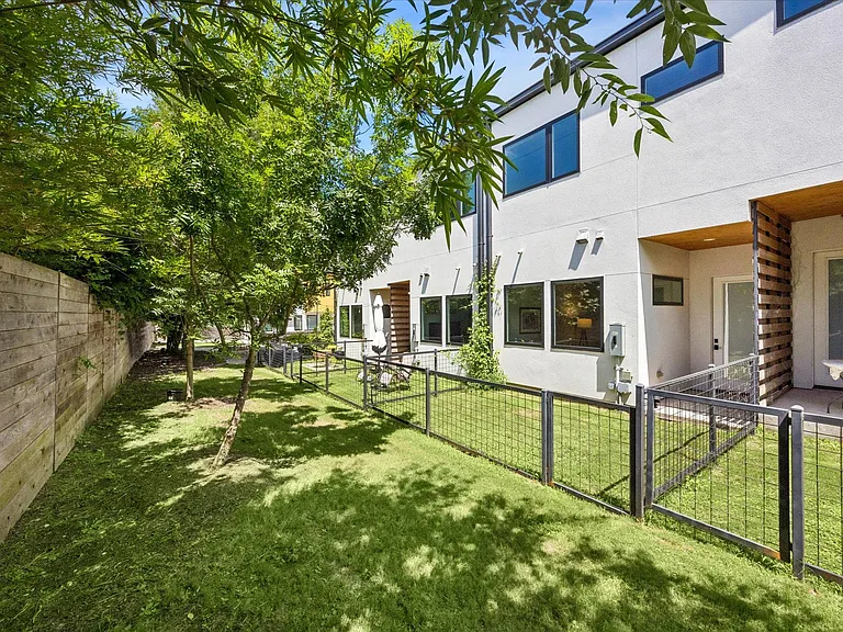 2108 Tillery St #9 — Photo 23