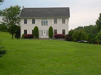 1st image of 36 Ayres Ct